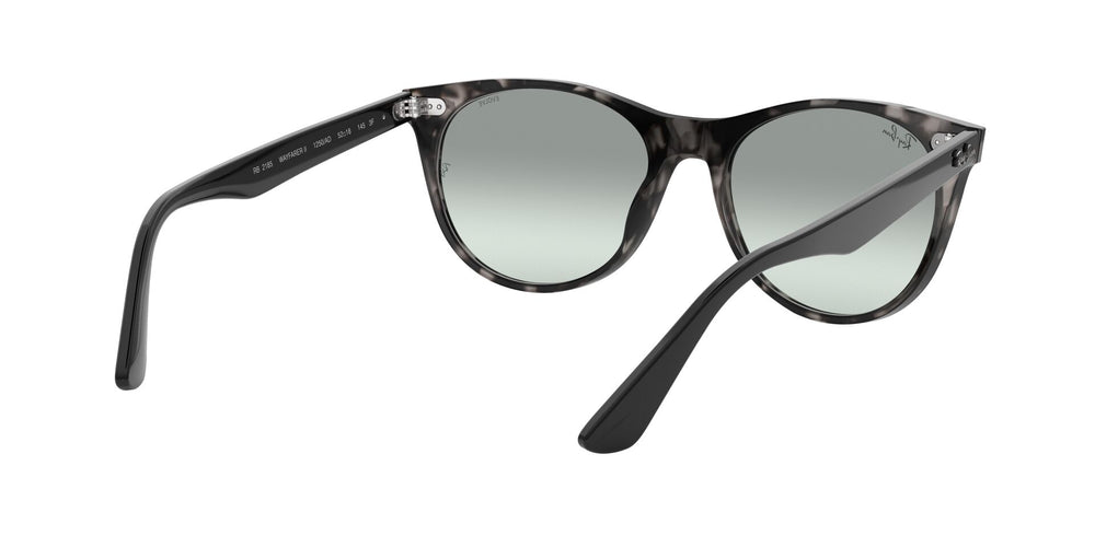 
                  
                    Lente RayBan Solar Havana gris  mica de cristal fotocromática en color degradado azul 0RB2185
                  
                