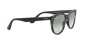 
                  
                    Lente RayBan Solar Havana gris  mica de cristal fotocromática en color degradado azul 0RB2185
                  
                